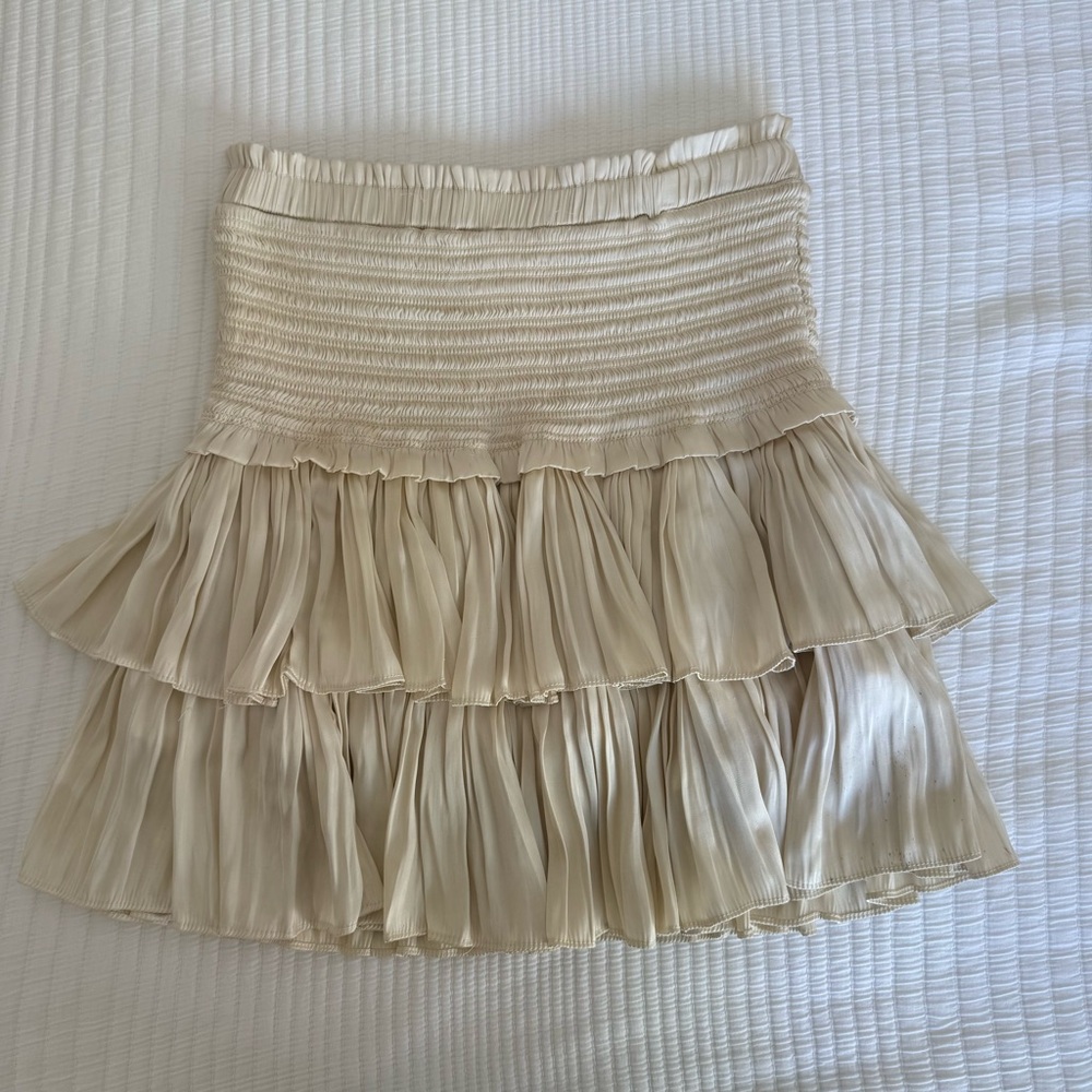 Chic Cream Pleated Mini Skirt